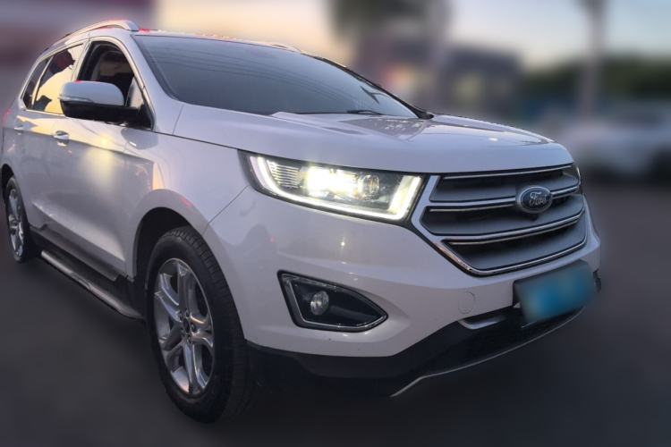 Used Ford Edge 2016 EcoBoost 245 Two-Wheel-Drive Titanium 7-Seater Exterior 2