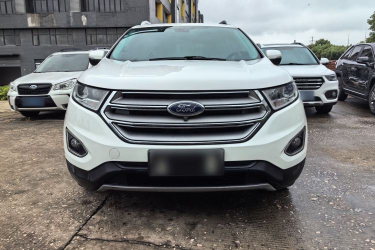 Used Ford Edge 2016 EcoBoost 245 Two-Wheel-Drive Platinum Edition 7-Seater Exterior 2