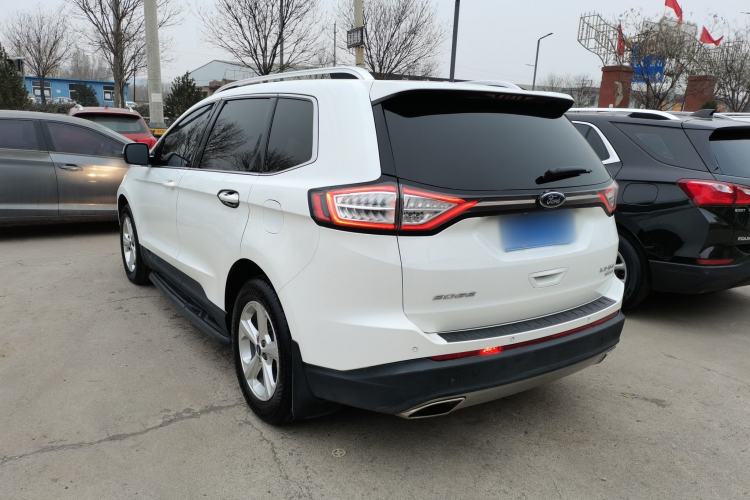 Used Ford Edge 2016 EcoBoost 245 Two-Wheel-Drive Titanium 5-Seater Exterior 2