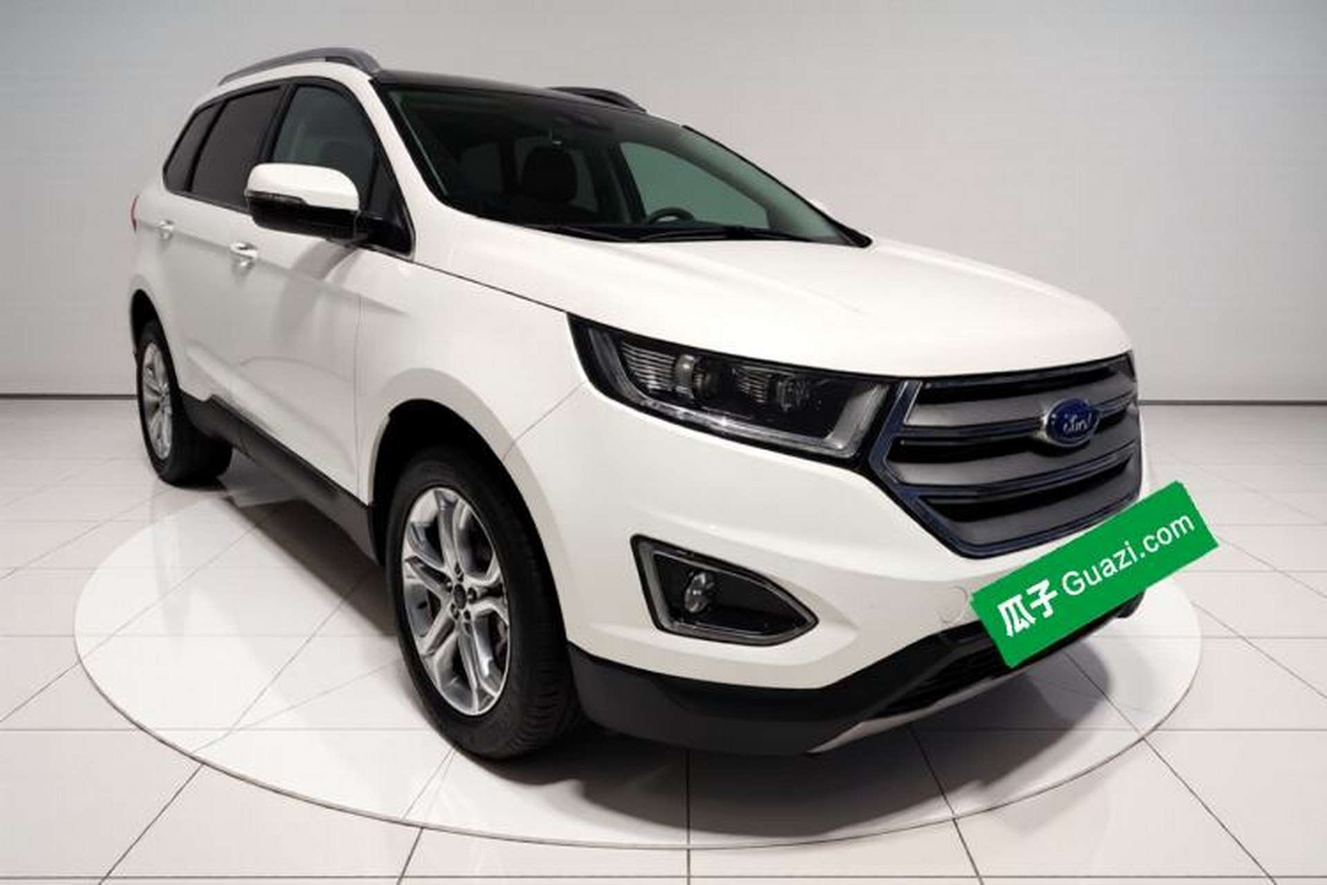 Used Ford Edge 2016 EcoBoost 245 Two-Wheel-Drive Titanium 7-Seater Exterior 2