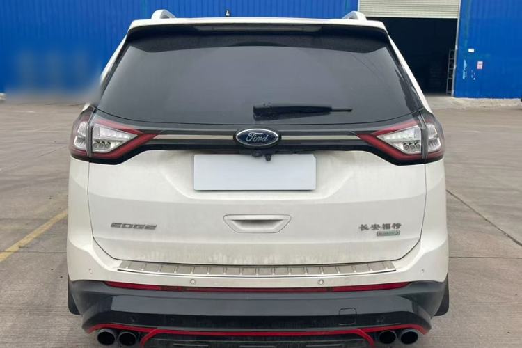 Used Ford Edge 2016 EcoBoost 245 Two-Wheel-Drive Platinum Edition 7-Seater Exterior 4