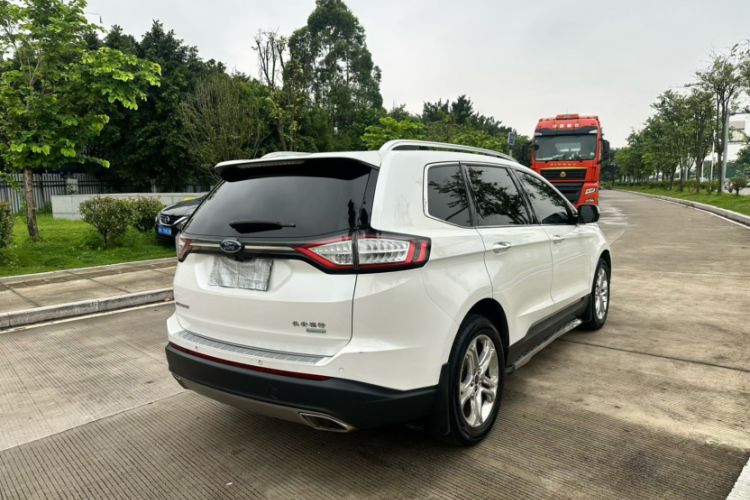 Used Ford Edge 2016 EcoBoost 245 Two-Wheel-Drive Titanium 7-Seater Exterior 4