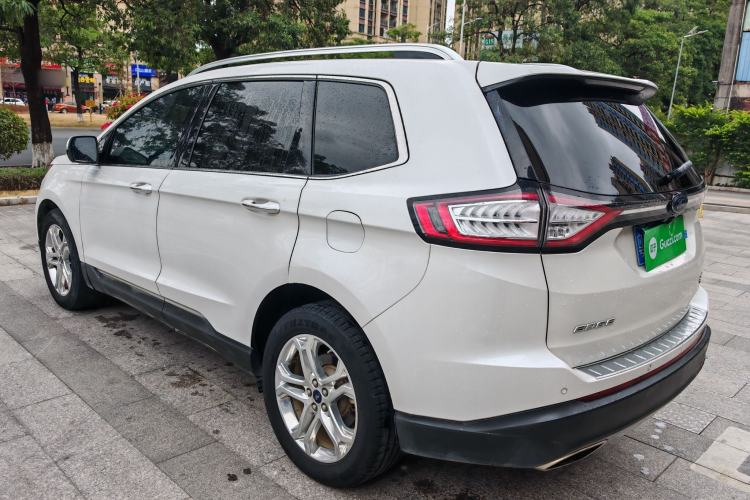 Used Ford Edge 2016 EcoBoost 245 Two-Wheel-Drive Titanium 7-Seater Exterior 7