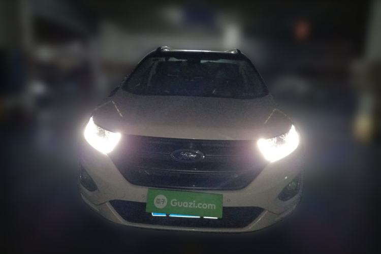Used Ford Edge 2016 EcoBoost 330 V6 Four-Wheel Drive Sporty 7-Seater Front