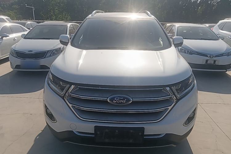 Used Ford Edge 2016 EcoBoost 245 Two-Wheel-Drive Titanium 7-Seater Front