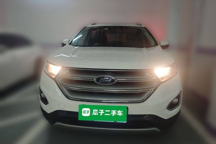 Used Ford Edge 2016 EcoBoost 245 Two-Wheel-Drive Platinum Edition 7-Seater Front