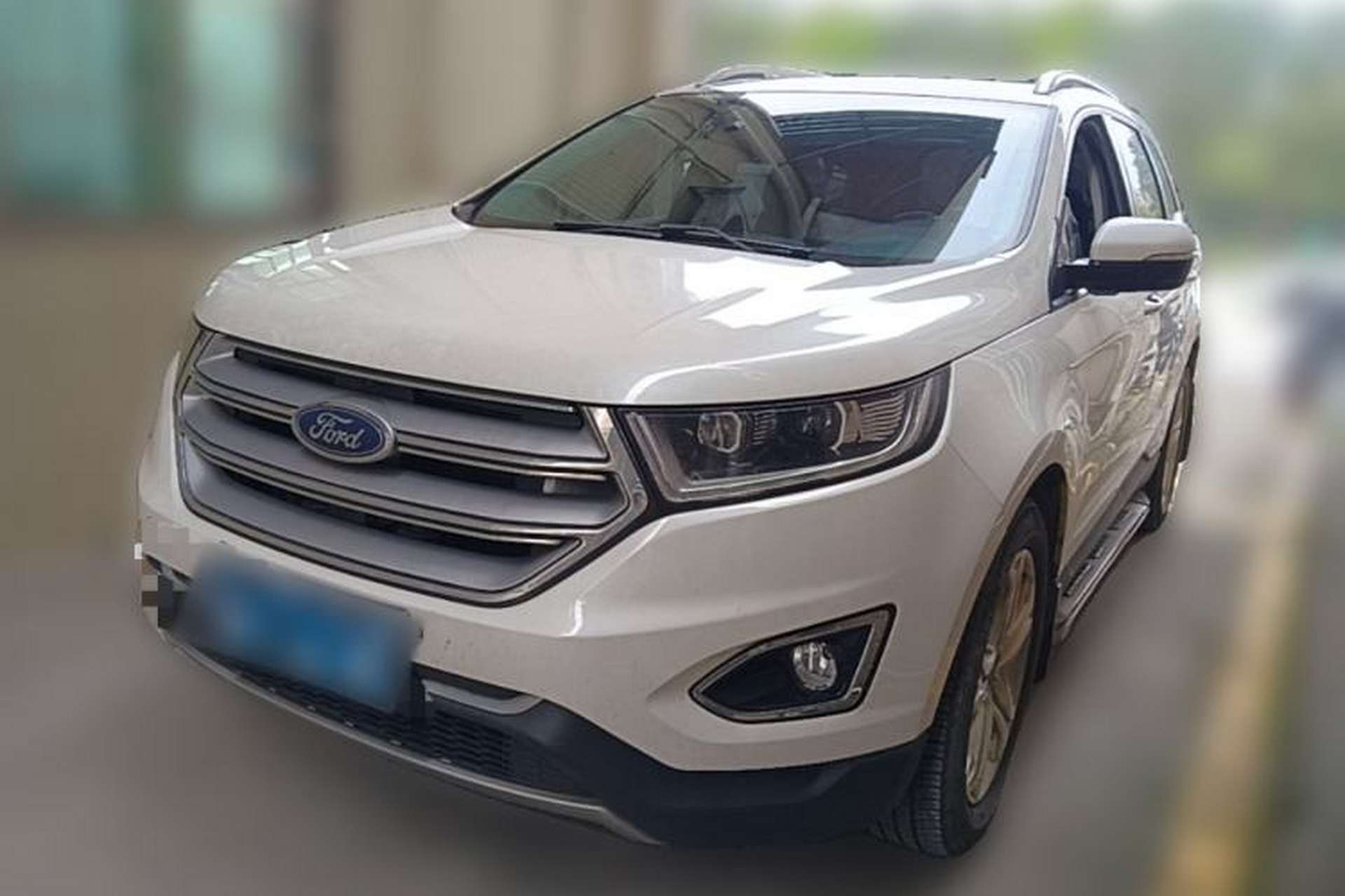 Used Ford Edge 2016 EcoBoost 245 Two-Wheel-Drive Titanium 7-Seater Front Left 45 Deg