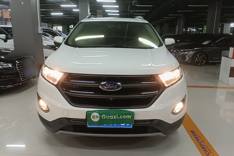 Used Ford Edge 2016 EcoBoost 245 Two-Wheel-Drive Titanium 5-Seater Front