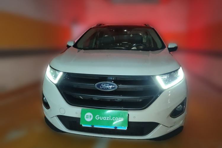 Used Ford Edge 2016 EcoBoost 330 V6 Four-Wheel Drive Sporty 7-Seater Front