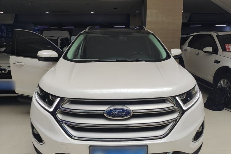 Used Ford Edge 2016 EcoBoost 245 Two-Wheel-Drive Titanium 7-Seater Front