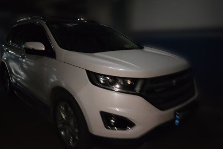 Used Ford Edge 2016 EcoBoost 245 Four-Wheel Drive Titanium Edition 7-Seater Front Right 45 Deg