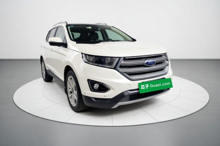 Used Ford Edge 2016 EcoBoost 245 Four-Wheel Drive Titanium 7-Seater Front Right 45 Deg