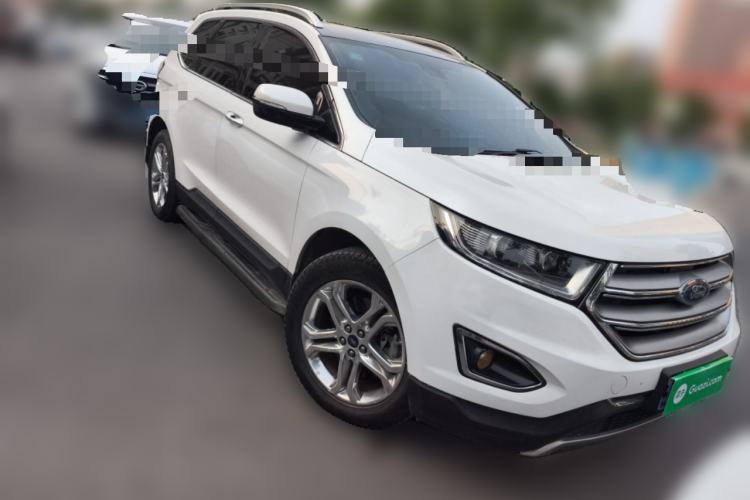 Used Ford Edge 2016 EcoBoost 245 Two-Wheel-Drive Titanium 7-Seater Front Right 45 Deg