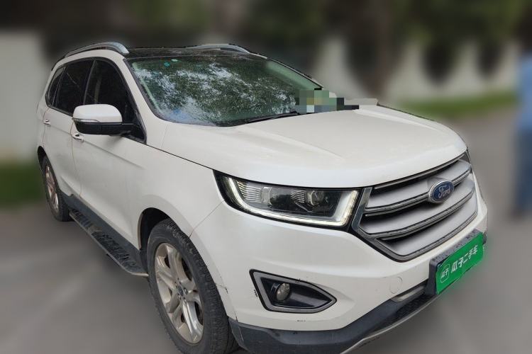 Used Ford Edge 2016 EcoBoost 245 Four-Wheel Drive Titanium Edition 7-Seater Front Right 45 Deg