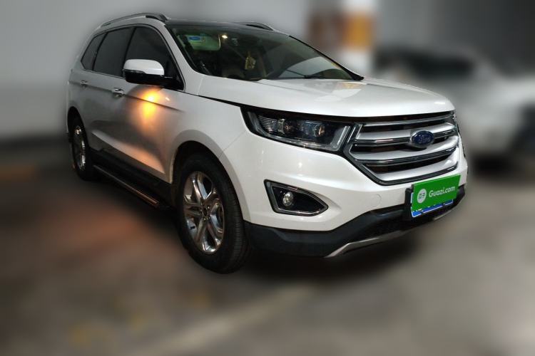 Used Ford Edge 2016 EcoBoost 245 Four-Wheel Drive Titanium Edition 7-Seater Front Right 45 Deg