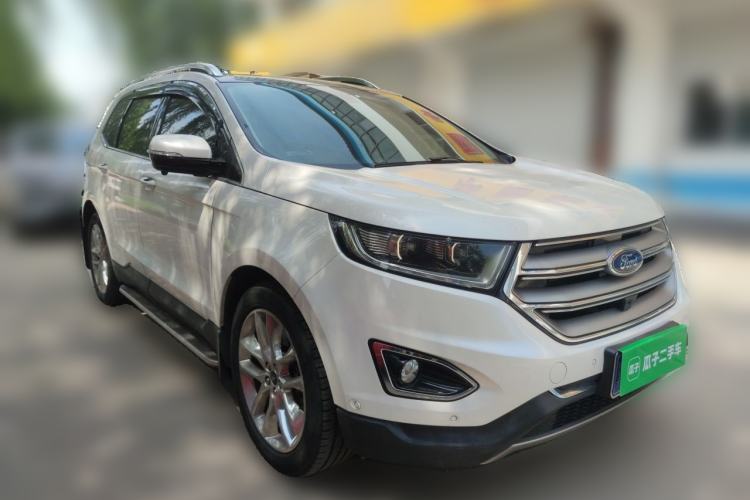 Used Ford Edge 2016 EcoBoost 245 Four-Wheel Drive Titanium 7-Seater Front Right 45 Deg