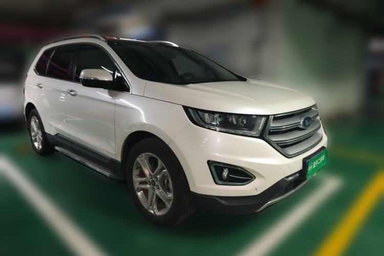 Used Ford Edge 2016 EcoBoost 245 Four-Wheel Drive Titanium Edition 7-Seater Front Right 45 Deg