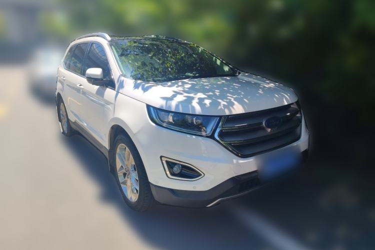 Used Ford Edge 2016 EcoBoost 245 Four-Wheel Drive Titanium 7-Seater Front Right 45 Deg