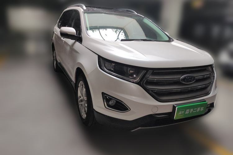 Used Ford Edge 2016 EcoBoost 245 Four-Wheel Drive Titanium Edition 7-Seater Front Right 45 Deg