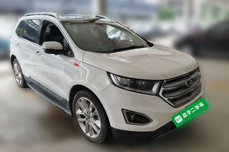 Used Ford Edge 2016 EcoBoost 245 Four-Wheel Drive Titanium 7-Seater Front Right 45 Deg