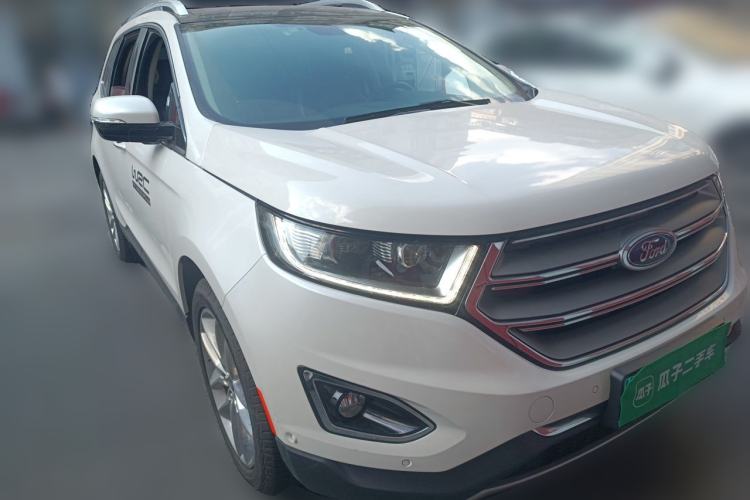 Used Ford Edge 2016 EcoBoost 245 Four-Wheel Drive Titanium 7-Seater Front Right 45 Deg