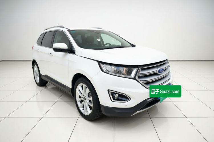 Used Ford Edge 2016 EcoBoost 245 Four-Wheel Drive Titanium 7-Seater Front Right 45 Deg