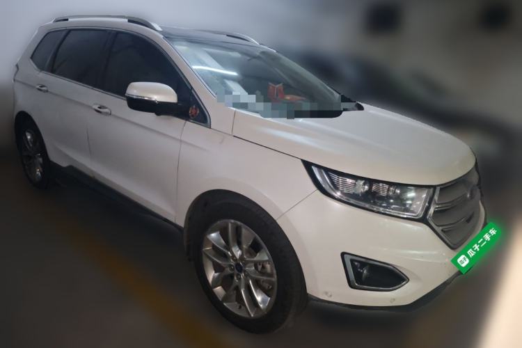 Used Ford Edge 2016 EcoBoost 245 Four-Wheel Drive Titanium 7-Seater Front Right 45 Deg