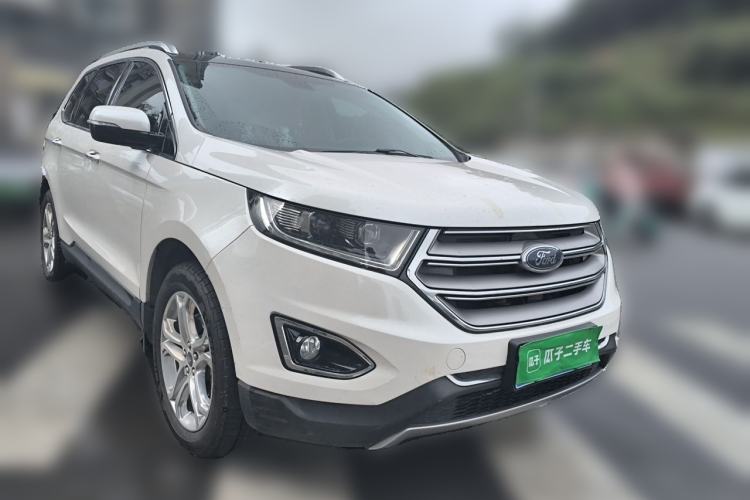 Used Ford Edge 2016 EcoBoost 245 Four-Wheel Drive Titanium Edition 7-Seater Front Right 45 Deg