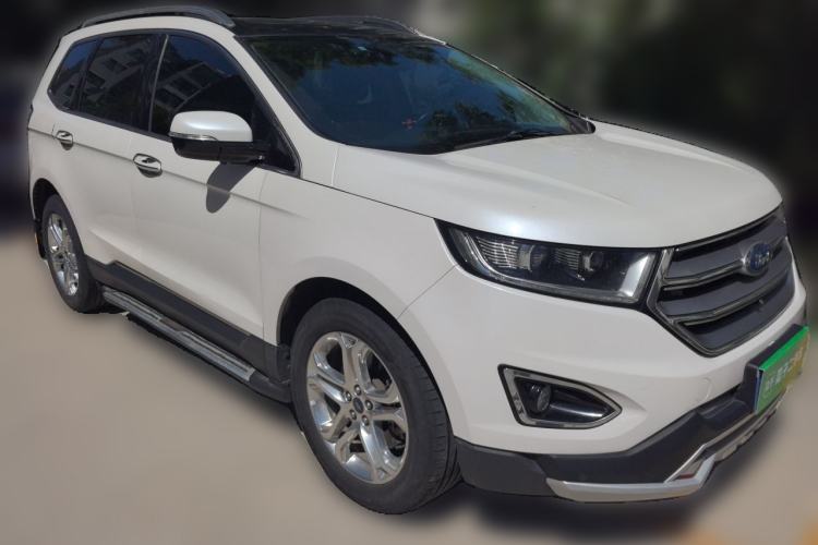 Used Ford Edge 2016 EcoBoost 245 Four-Wheel Drive Titanium Edition 7-Seater Front Right 45 Deg