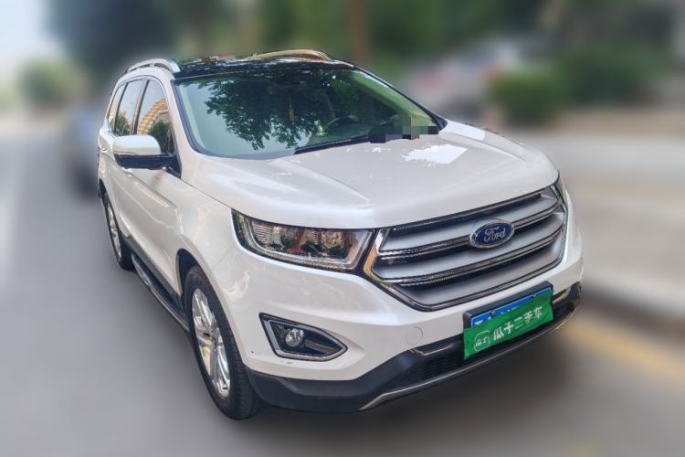 Used Ford Edge 2016 EcoBoost 245 Four-Wheel Drive Titanium Edition 7-Seater Front Right 45 Deg