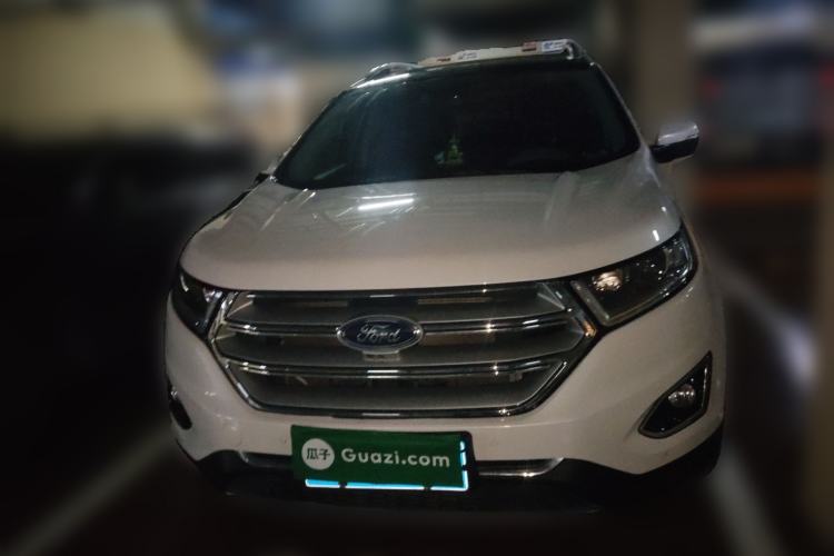Used Ford Edge 2016 EcoBoost 330 V6 Four-Wheel-Drive Flagship Model with 7 Seats Front