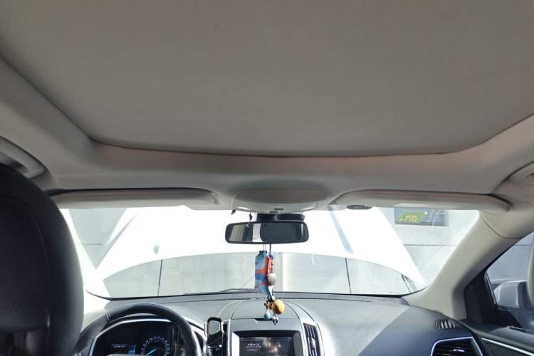 Used Ford Edge 2016 EcoBoost 245 Two-Wheel-Drive Titanium 7-Seater Headliner