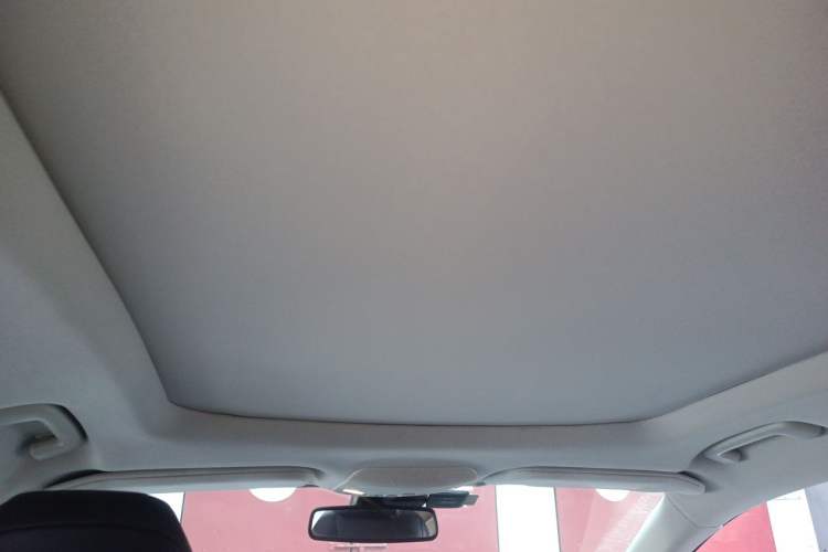 Used Ford Edge 2016 EcoBoost 245 Four-Wheel Drive Titanium 7-Seater Headliner