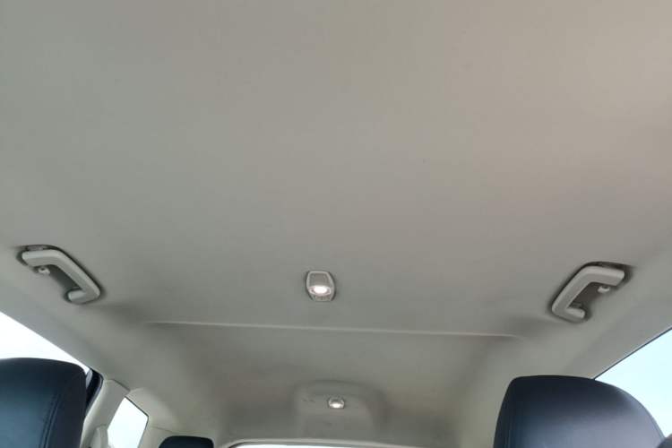 Used Ford Edge 2016 EcoBoost 245 Two-Wheel-Drive Titanium 5-Seater Headliner