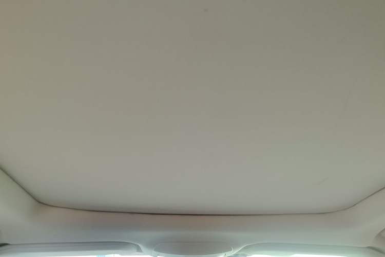 Used Ford Edge 2016 EcoBoost 245 Two-Wheel-Drive Titanium 7-Seater Headliner