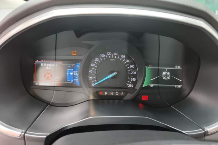 Used Ford Edge 2016 EcoBoost 245 Four-Wheel Drive Titanium Edition 7-Seater Instrument Cluster