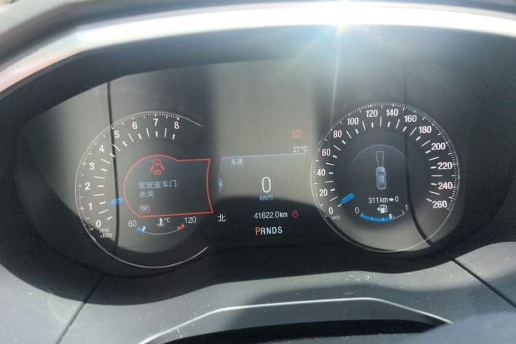 Used Ford Edge 2016 EcoBoost 245 Four-Wheel Drive Titanium 7-Seater Instrument Cluster