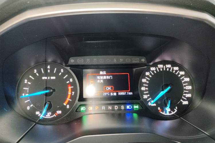 Used Ford Edge 2016 EcoBoost 245 Two-Wheel-Drive Platinum Edition 7-Seater Instrument Cluster