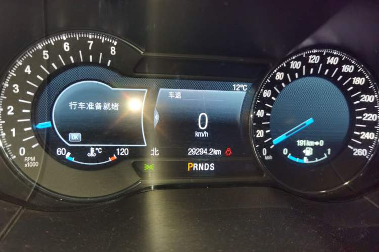 Used Ford Edge 2016 EcoBoost 245 Four-Wheel Drive Titanium 7-Seater Instrument Cluster