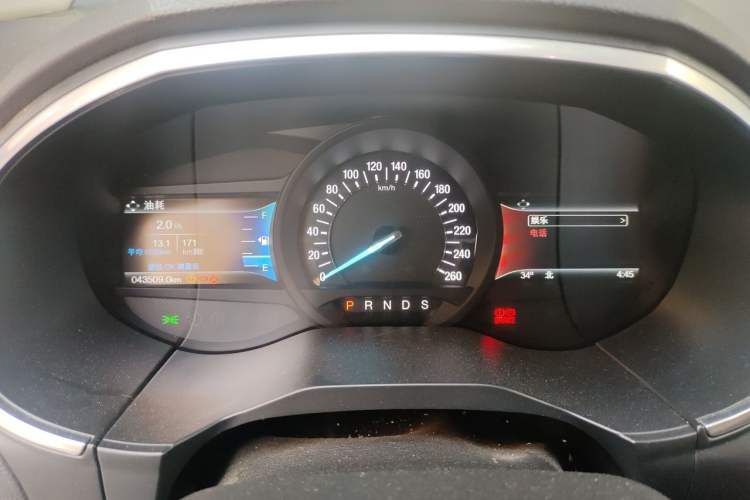 Used Ford Edge 2016 EcoBoost 245 Two-Wheel-Drive Titanium 7-Seater Instrument Cluster