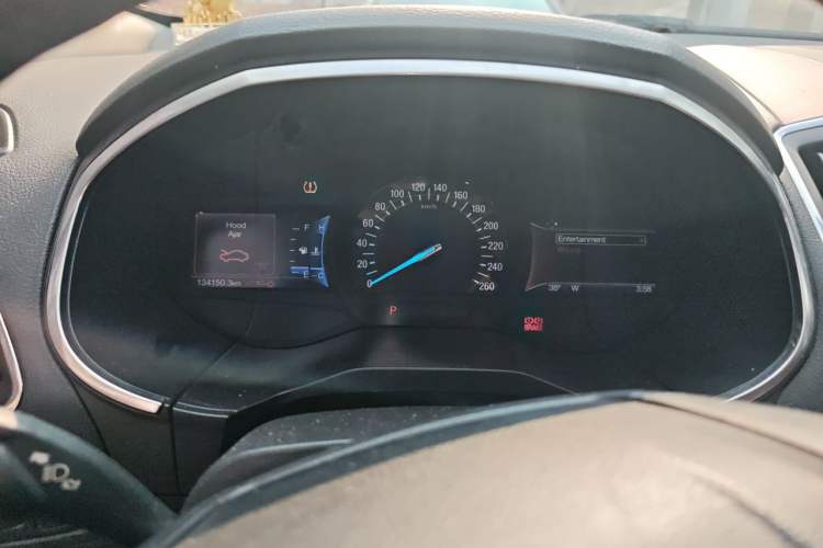 Used Ford Edge 2016 EcoBoost 245 Two-Wheel-Drive Titanium 7-Seater Instrument Cluster