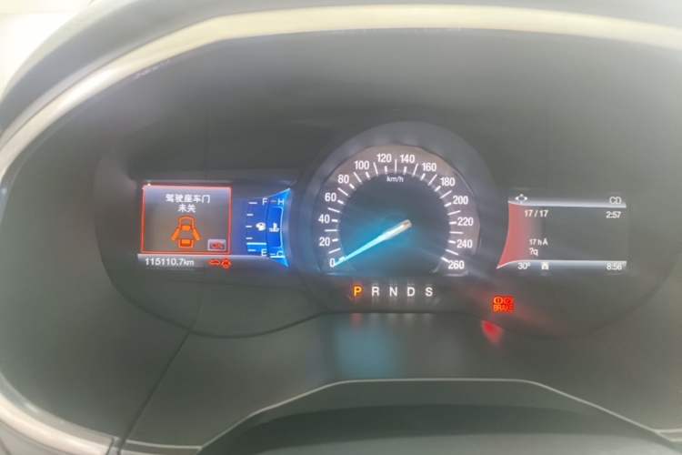 Used Ford Edge 2016 EcoBoost 245 Two-Wheel-Drive Titanium 7-Seater Instrument Cluster