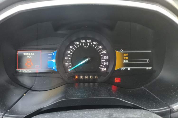Used Ford Edge 2016 EcoBoost 245 Four-Wheel Drive Titanium Edition 7-Seater Instrument Cluster