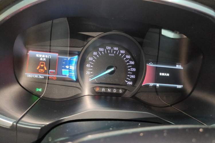 Used Ford Edge 2016 EcoBoost 245 Four-Wheel Drive Titanium Edition 7-Seater Instrument Cluster