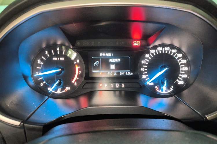 Used Ford Edge 2016 EcoBoost 245 Two-Wheel-Drive Titanium 5-Seater Instrument Cluster