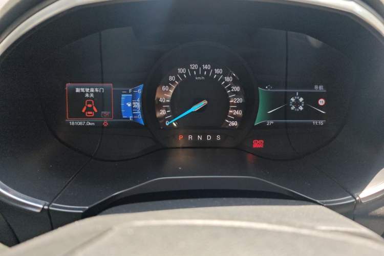 Used Ford Edge 2016 EcoBoost 245 Four-Wheel Drive Titanium Edition 7-Seater Instrument Cluster