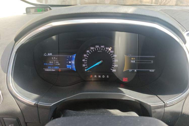 Used Ford Edge 2016 EcoBoost 245 Two-Wheel-Drive Titanium 7-Seater Instrument Cluster