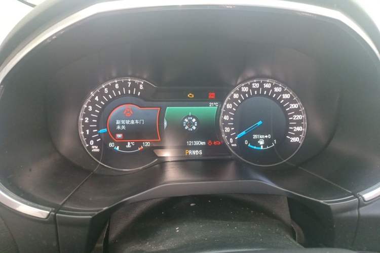 Used Ford Edge 2016 EcoBoost 245 Four-Wheel Drive Titanium 7-Seater Instrument Cluster