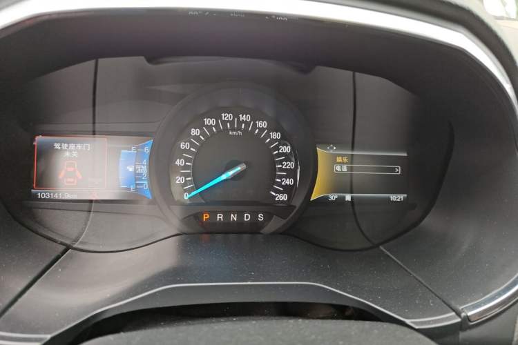 Used Ford Edge 2016 EcoBoost 245 Two-Wheel-Drive Titanium 7-Seater Instrument Cluster