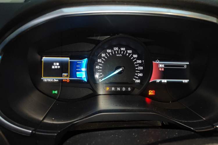 Used Ford Edge 2016 EcoBoost 245 Two-Wheel-Drive Titanium 7-Seater Instrument Cluster